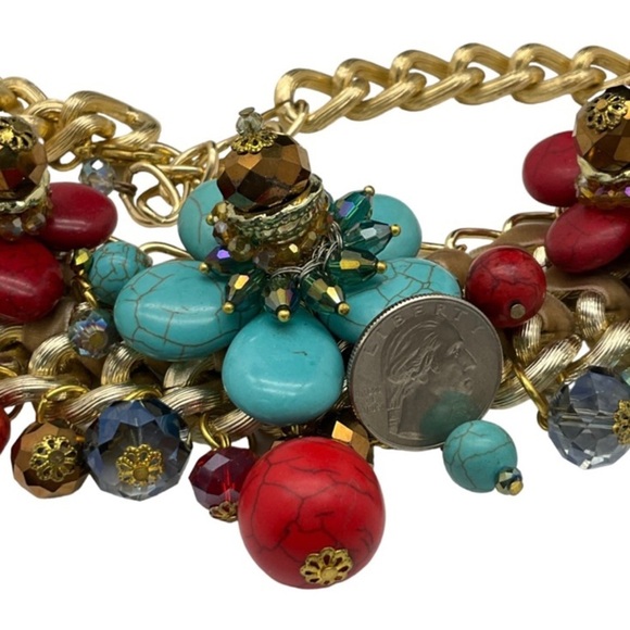 Large Gold Tone Links and Floral Design Necklace - Picture 3 of 3